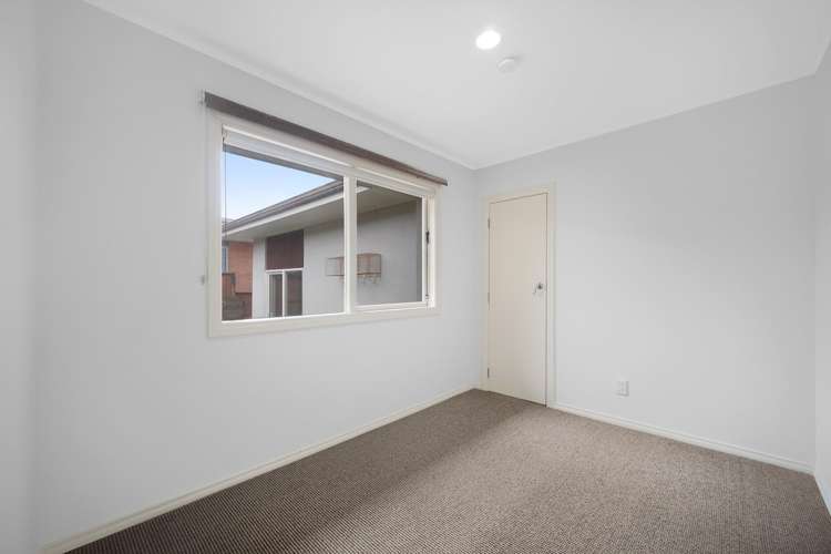 24 Tyrian Close 1679_11