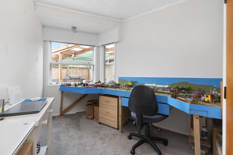 18 Lakeside Drive Pahurehure_18