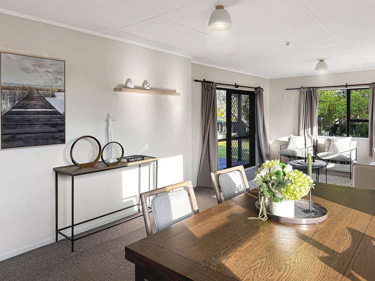 1 Perry Crescent Greenmeadows_3