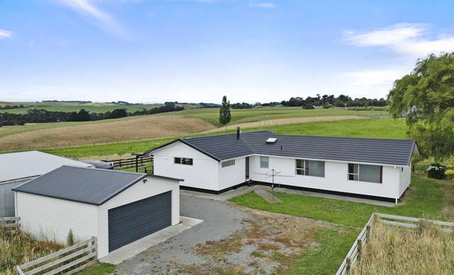 2346 Makino Road Halcombe_4