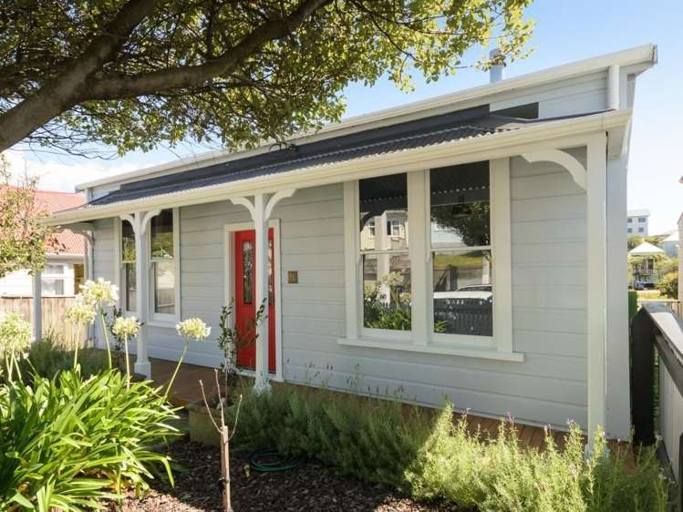 14 Luxford Street Berhampore_6