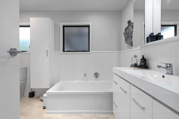 56 Clark And Denize Road Pukekawa_21