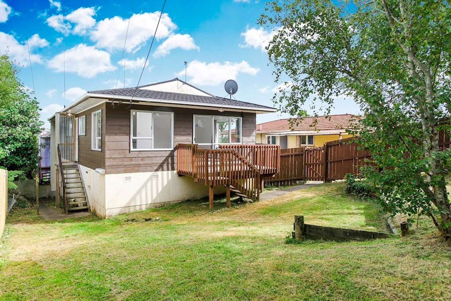 79a Rosier Road Glen Eden_0