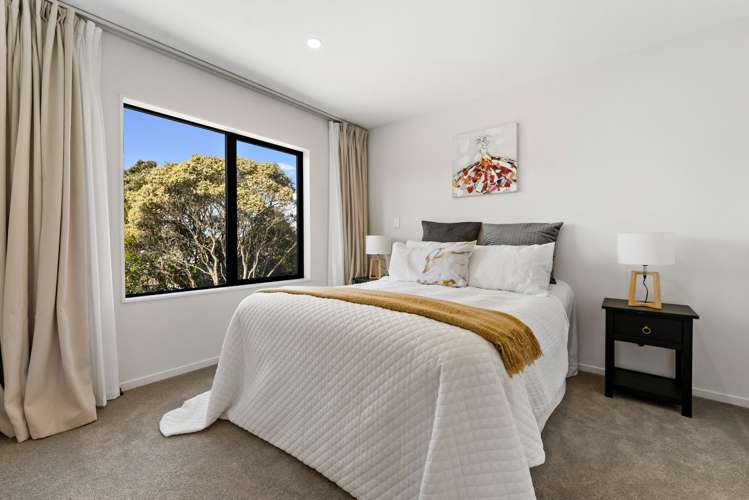 2C Meadway Sunnyhills_19