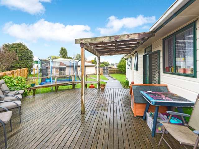 195 Old Wairoa Road Papakura_2