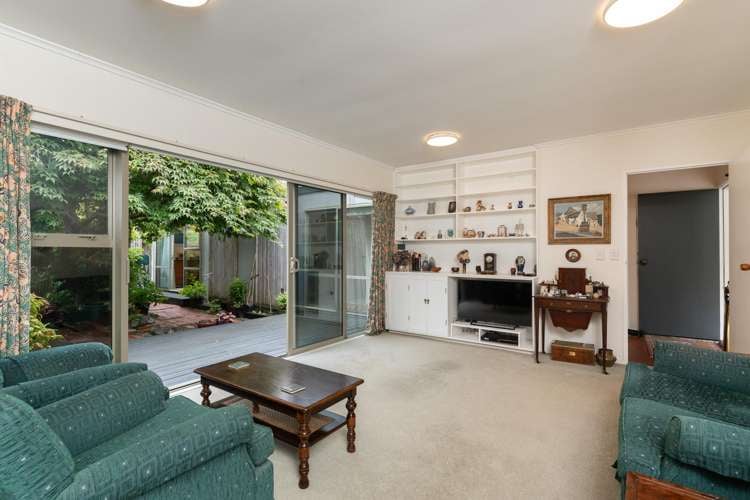 15 Nuffield Street Tawa_10