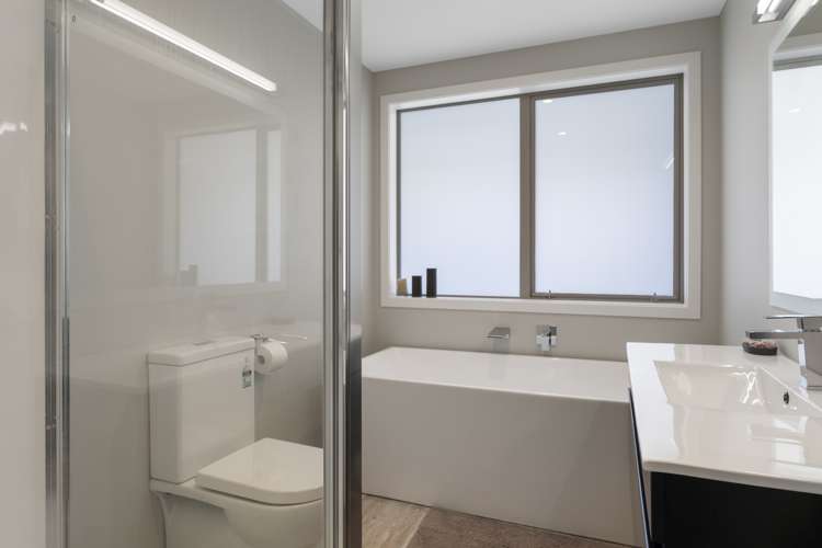 5 Mahia Lane Waikanae_11