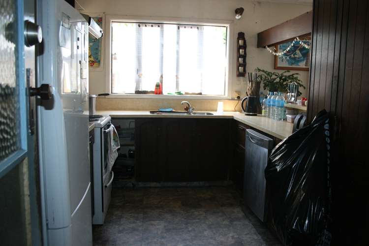 239 River Road Kawerau_1