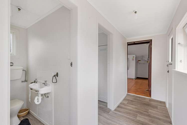 21a Shamrock Street Takaro_20