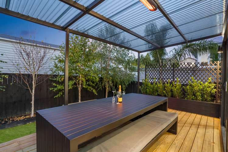 3b Edgerton Road Te Atatu Peninsula_13