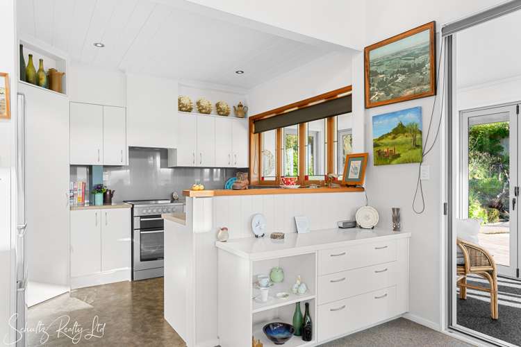 12 Cliff Street Paparoa_11