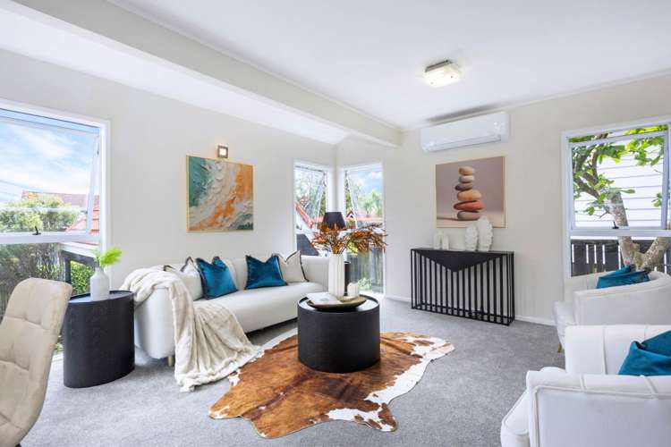 6/110 Norman Lesser Drive St Johns_8