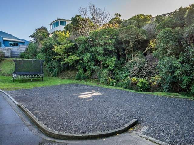 9b Gordon Road Plimmerton_1