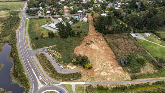 16 Leinster Ave and 153 Poplar Ave Raumati South_4