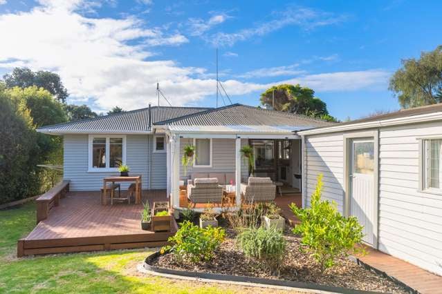 10 Konini Grove Raumati Beach_2