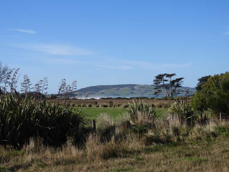 37 Colac Bay Road, Colac Bay Riverton Southland Houses for Sale