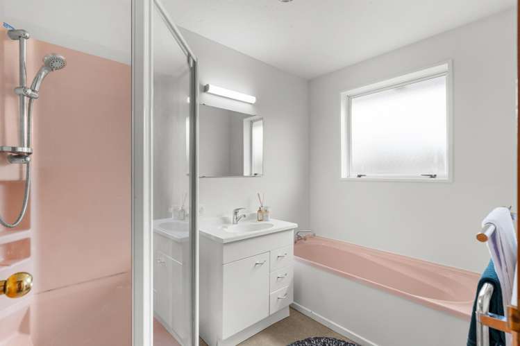 1/35 Peverel Street Riccarton_7