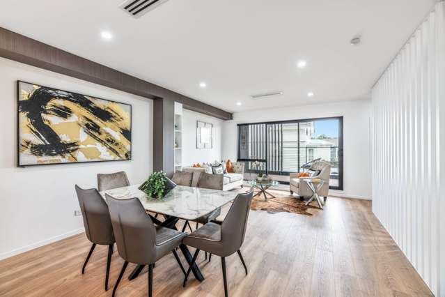 2/12 Tawera Road Greenlane_1