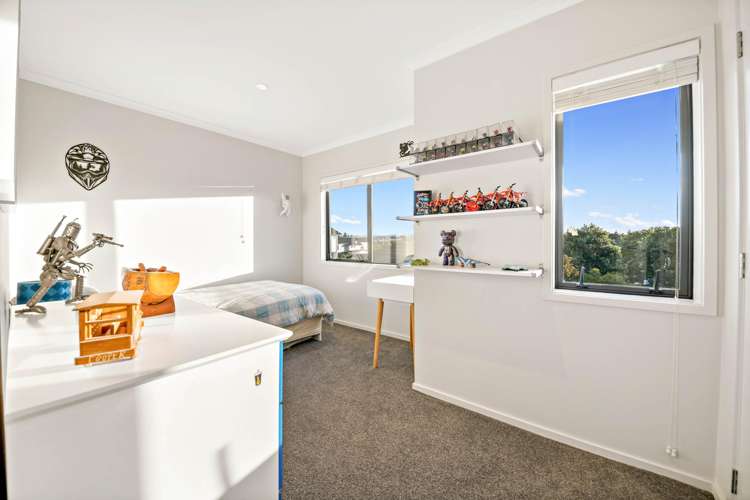 19 Waiarohia Place Hobsonville_16