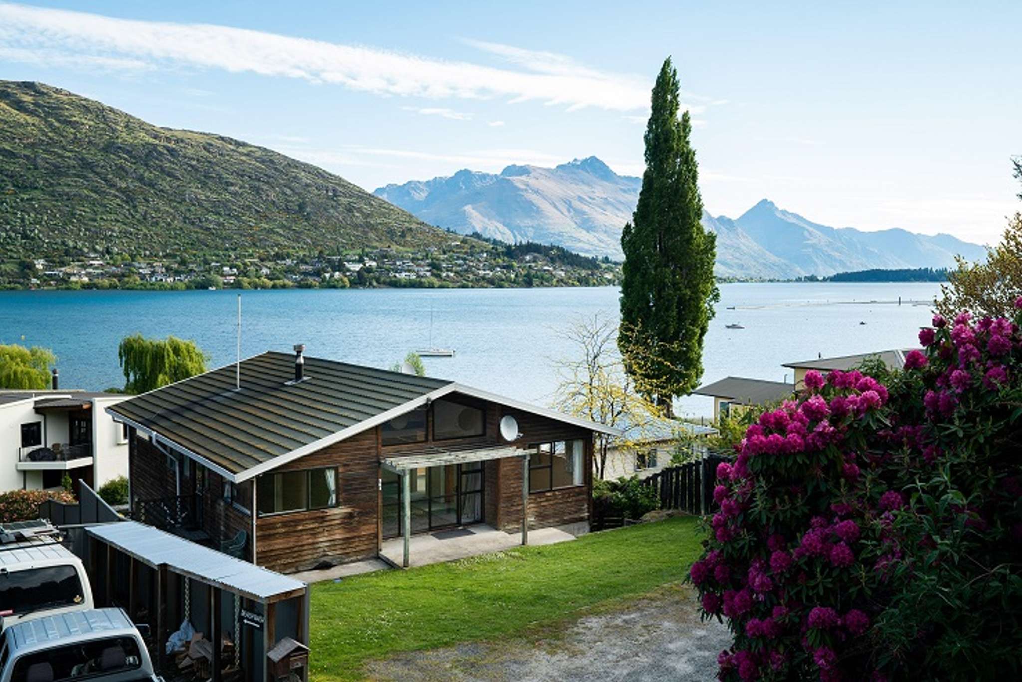 $1.69m for 80s do-up: Heat comes back to Queenstown