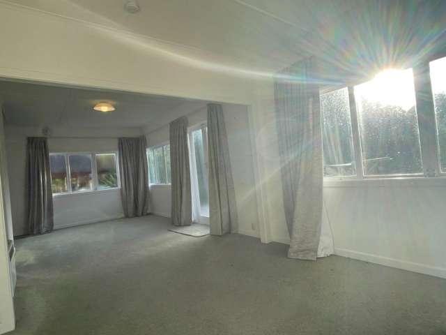 6 Gray Crescent Torbay_2