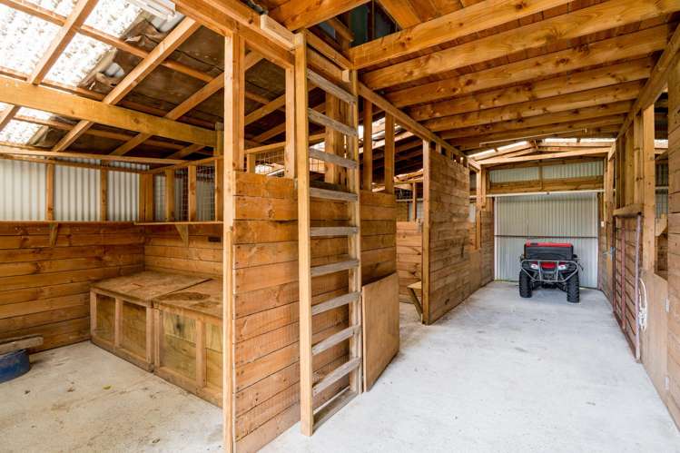 320 Gladstone Road South East Taieri_34