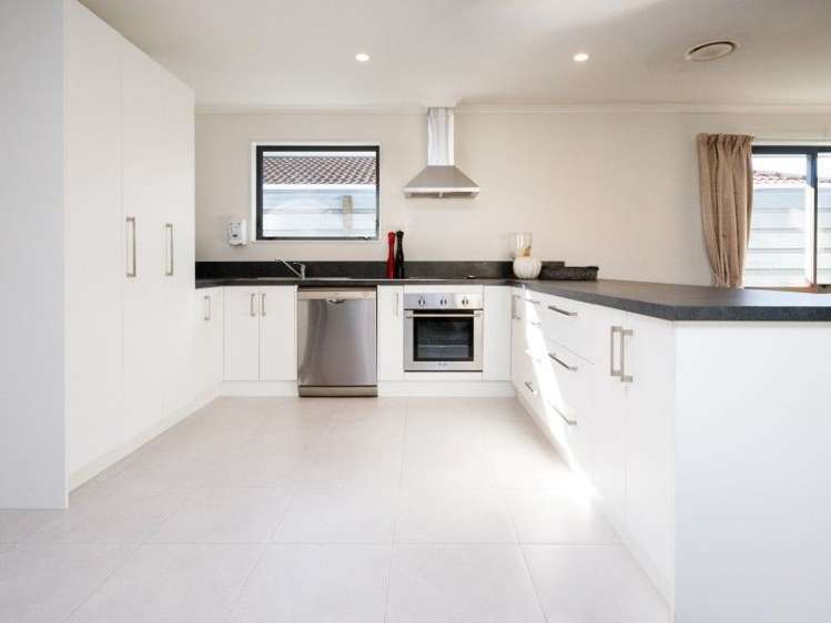 12a Dahlia Street Palmerston North Central_7