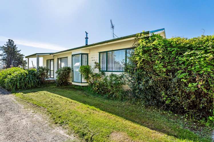 215 Riverbend Road Meeanee_31
