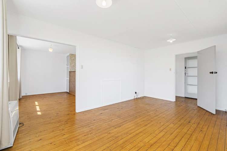 80 Wrantage Street Westown_4