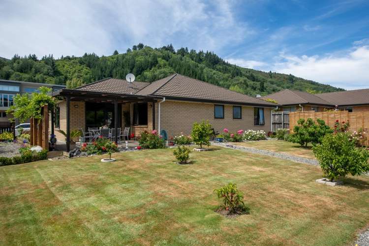 16 Weka Place 10728_15