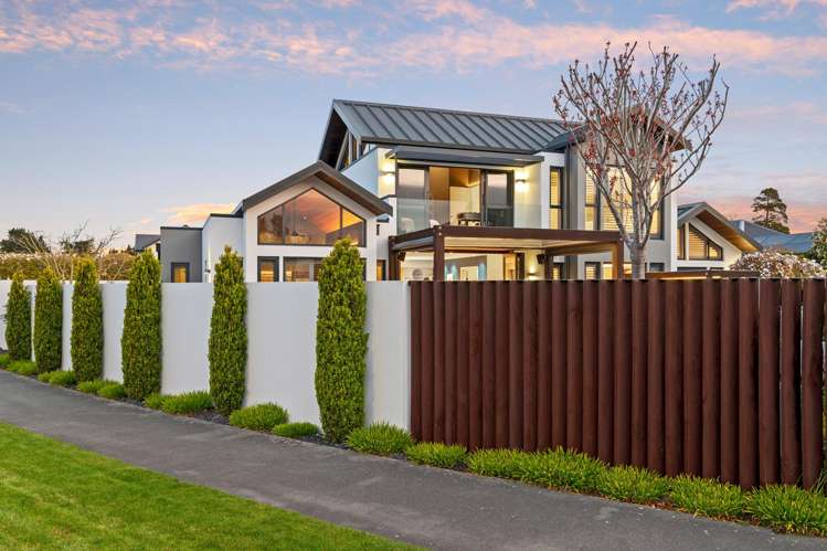 21 Bluestone Drive Waitikiri_39