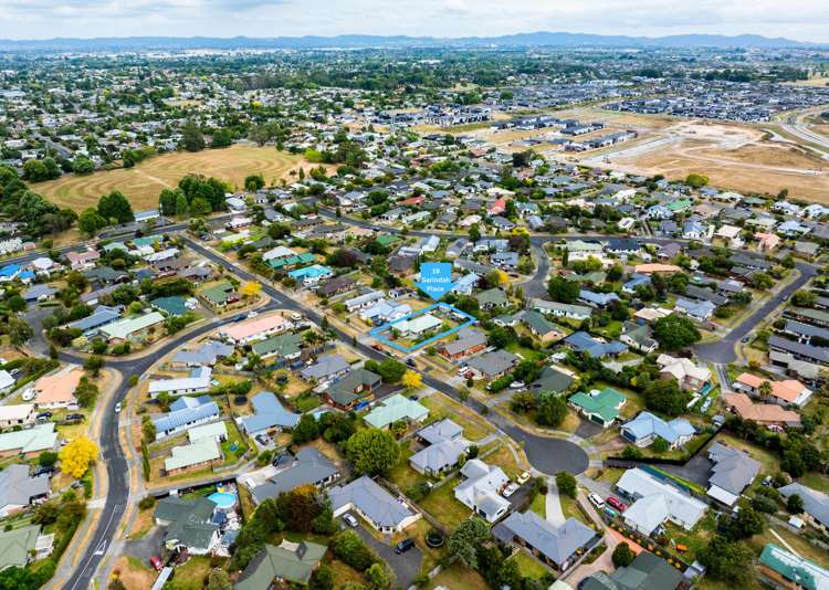 19 Sarindah Place Fairview Downs_31