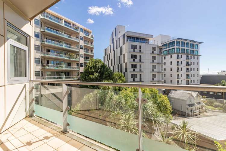 4b/205 Hobson Street Auckland Central_6