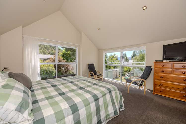 21 Morrows Mead Wanaka_13