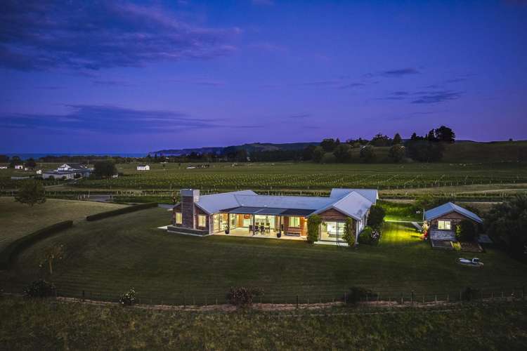 62 Home Road Haumoana_23