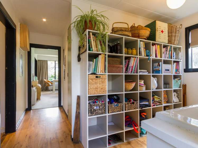 2464 Tarras-Cromwell Road Westland Surrounds_4