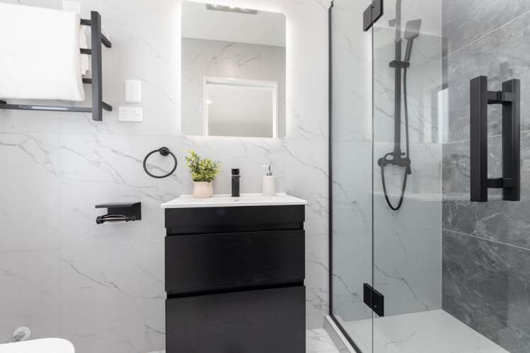 4/3153 Great North Road New Lynn_7