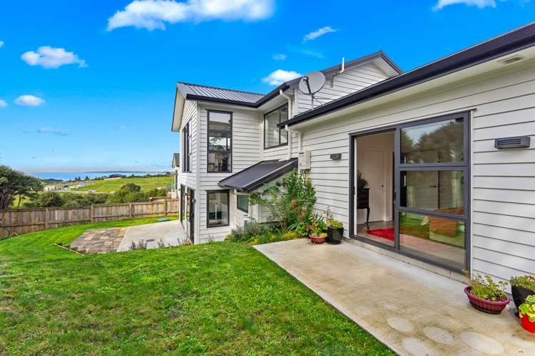 5 Libertia Lane Orewa_31