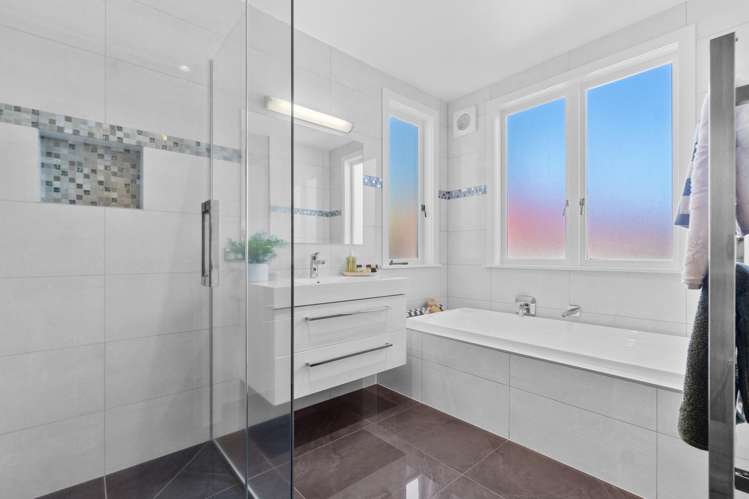 24 Ferryhill Road Epsom_15