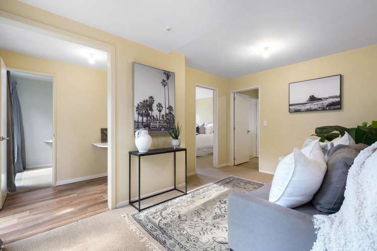 9 Avalon Crescent Fernhill/Sunshine Bay_13