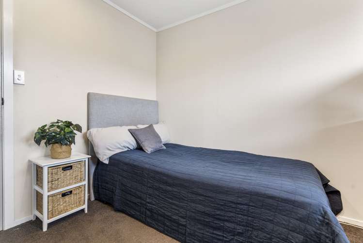 37 Whitford Road Howick_16