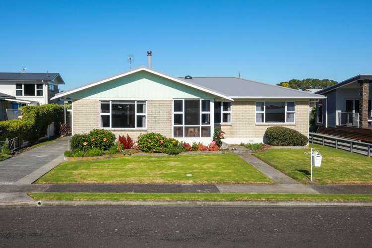 401 Fergusson Drive Thames_15