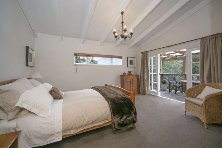 89 Kauri Point Road Laingholm_5