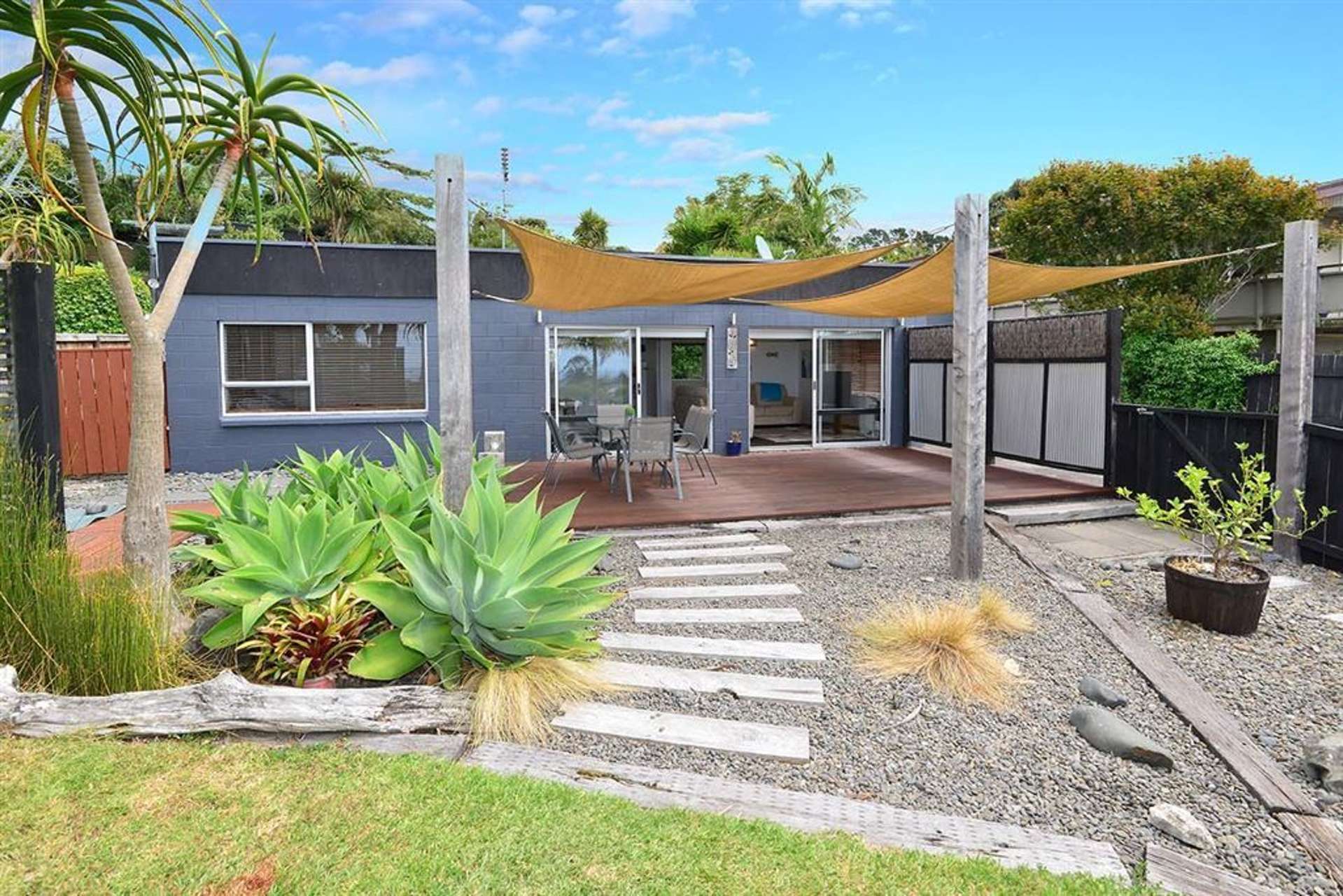 8 Norfolk Road Stanmore Bay_0