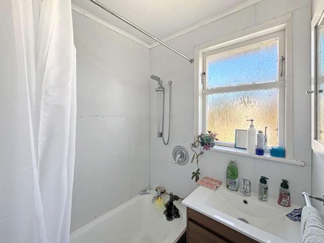 6 Boles Street 1154_3