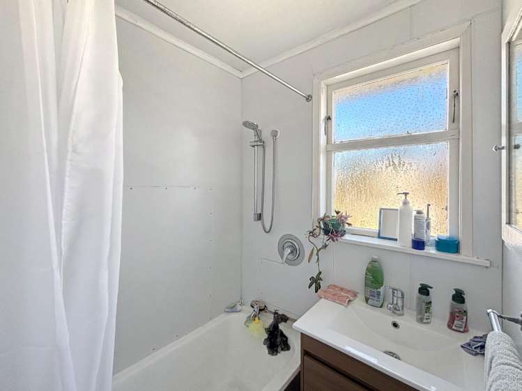 6 Boles Street 1154_3