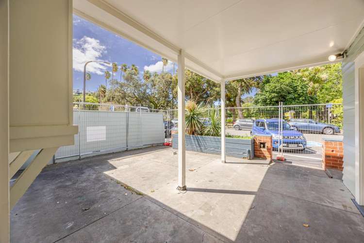 25 Clive Square West Napier South_3