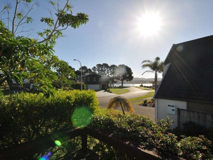 8 Brodie Lane Pauanui_3