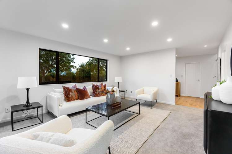 18 Tuatini Place Long Bay_10