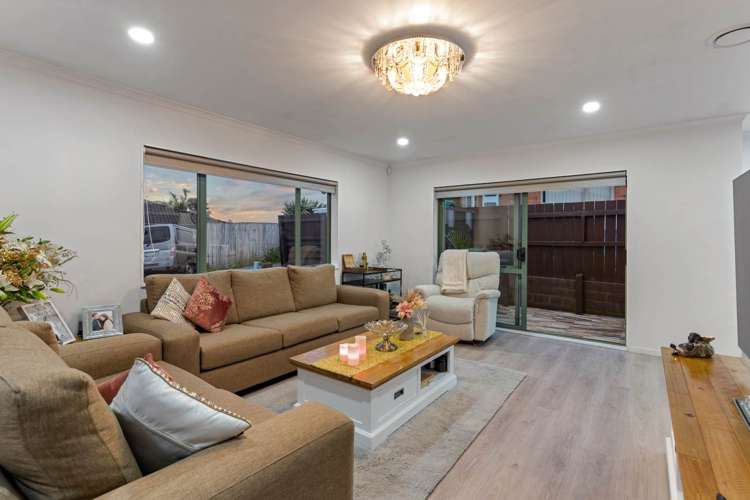 27 Bellville Drive Clendon Park_30